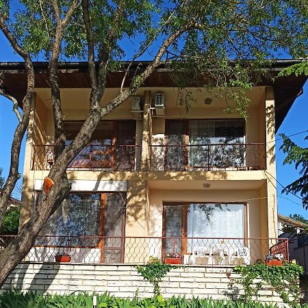 בלצ'יק Villa Elina מראה חיצוני תמונה